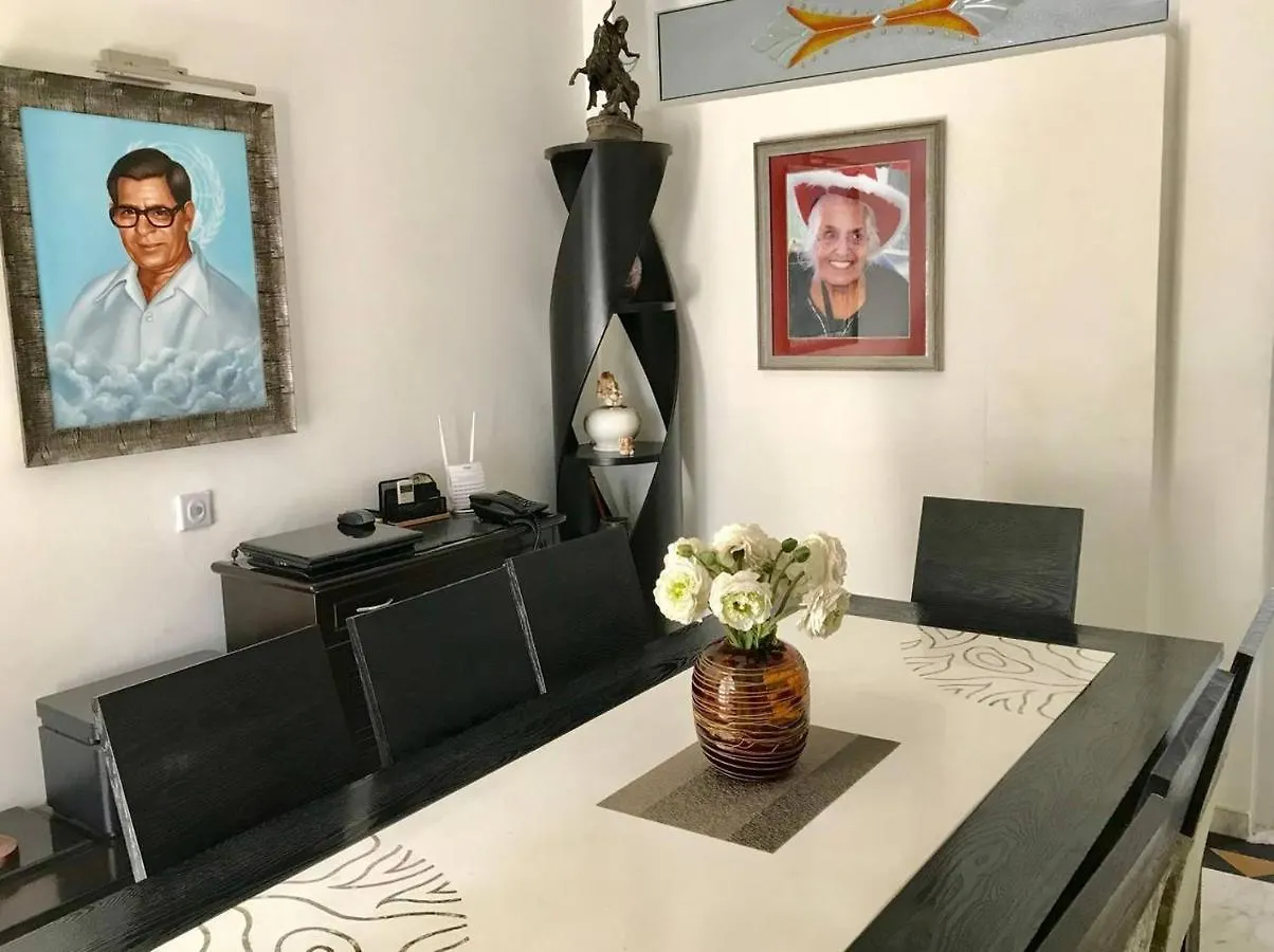 Security & Comfort 2 Bedroom Apartment In Gurugram Gurgáon 0*,  Indie